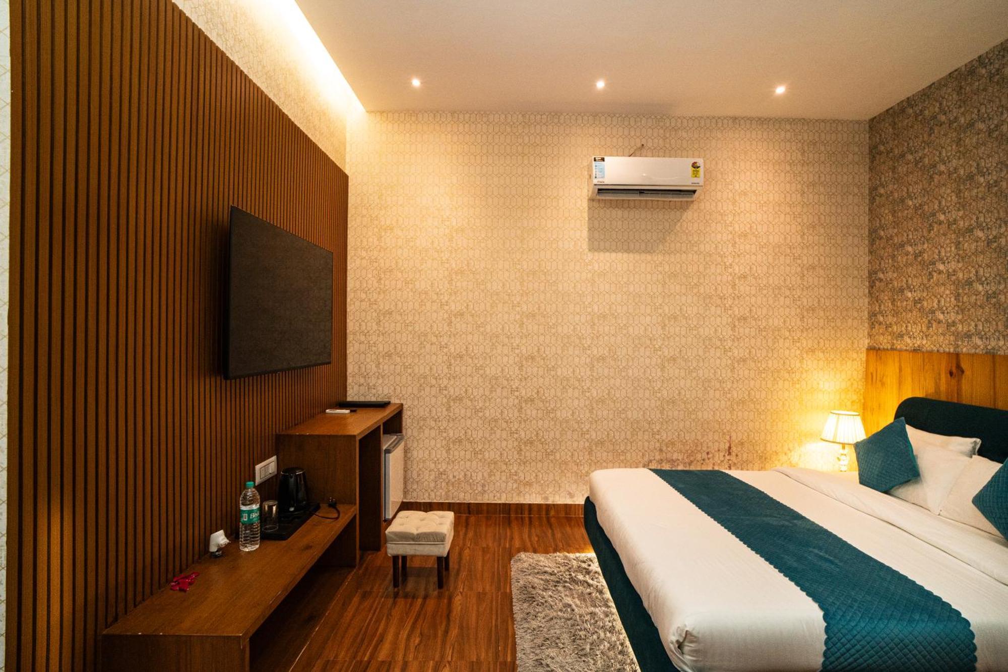The Aravali Resort Bijni Exterior photo